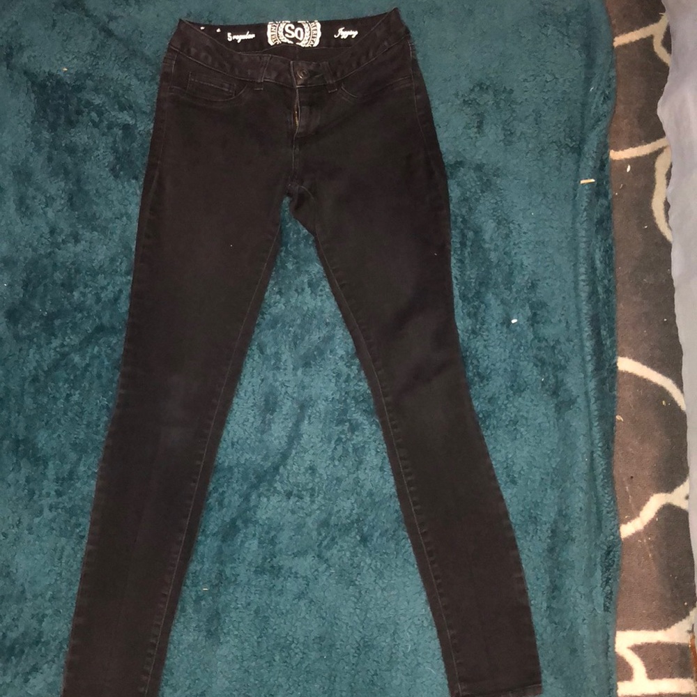 black skinny jeans
